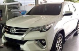 Toyota Fortuner 2018 V for sale