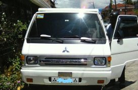2nd Hand (Used) Mitsubishi L300 2015 for sale in Baybay