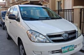 Selling 2006 Toyota Fortuner Van for sale in Taguig