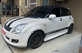 Selling 2nd Hand (Used) Suzuki Swift 2010 in Quezon City