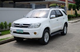 2nd Hand (Used) Toyota Fortuner 2007 Automatic Diesel for sale in Samal