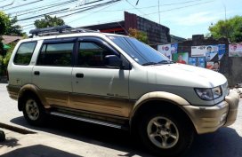 Selling Isuzu Crosswind 2002 Manual Diesel in Bacolor