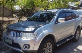 Selling 2nd Hand (Used) Mitsubishi Montero 2010 in Bacoor