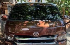 Selling 2nd Hand (Used) Toyota Hiace 2015 in Meycauayan