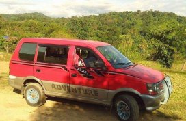 2000 Mitsubishi Adventure for sale in La Trinidad