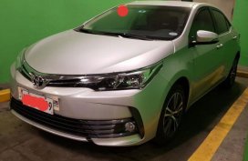 Selling 2nd Hand (Used) Toyota Corolla Altis 2017 in Quezon City