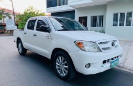 2nd Hand (Used) Toyota Hilux 2005 for sale in Las Piñas