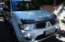 2nd Hand (Used) Mitsubishi Montero 2012 Automatic Diesel for sale in Mandaue