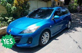 Selling 2nd Hand (Used) 2013 Mazda 3 Hatchback in Indang