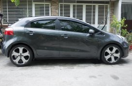 Selling 2nd Hand (Used) Kia Rio 2014 Hatchback Automatic Gasoline in Santa Rosa