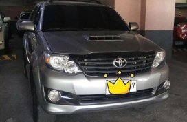 Toyota Fortuner 2015 Manual Diesel for sale in Manila