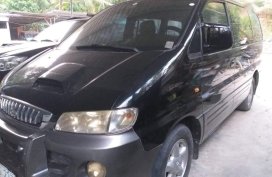 Selling 2nd Hand Hyundai Starex 2003 Van in Minglanilla