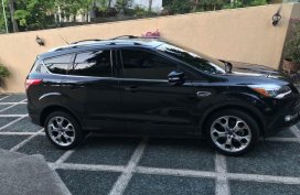 Selling 2nd Hand Ford Escape 2015 in Muntinlupa