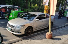 Selling Used Toyota Camry 2012 in Las Piñas
