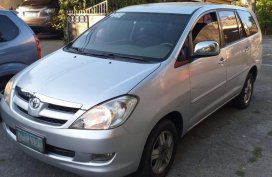 Selling 2nd Hand (Used) 2006 Toyota Innova Manual Gasoline in Las Piñas