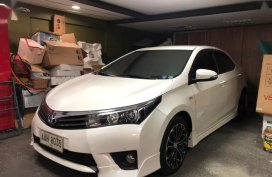 Selling Toyota Corolla Altis 2014 in San Juan