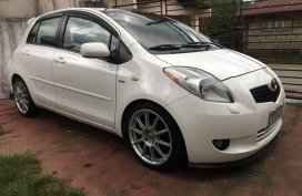 Sell White 2008 Toyota Yaris in San Fernando