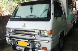 Selling 2nd Hand Mitsubishi L300 2014 in Mangaldan