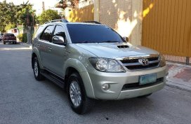 For sale Used 2005 Toyota Fortuner Automatic Diesel in Quezon City