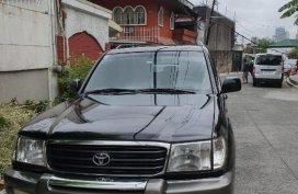 Selling Toyota Land Cruiser 2000 in Muntinlupa