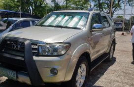 Toyota Fortuner 2009 Automatic Diesel for sale in Makati