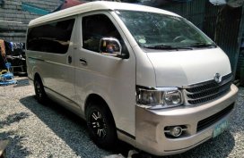 Selling Toyota Grandia 2010 Automatic Diesel in Mandaluyong