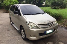 Toyota Innova 2009 Manual Diesel for sale in Angeles