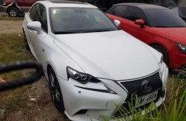Lexus Is 350 2014 at 40000 km for sale