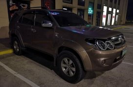 Selling Toyota Fortuner 2005 Automatic Diesel in Cabuyao