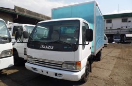 2nd Hand 2018 Isuzu Elf Van for sale in Caloocan