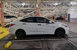 Hyundai Accent 2016 Manual Diesel for sale in Manila