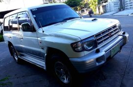 Selling Mitsubishi Pajero 2002 Automatic Diesel at 90000 km in Las Piñas