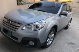Selling 2nd Hand Subaru Outback 2013 Automatic Gasoline 