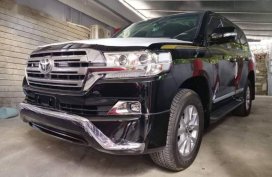Selling Brand New Toyota Land Cruiser 2019 