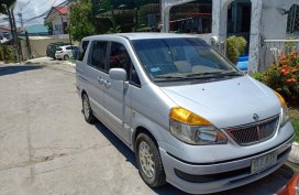 Selling Used Nissan Serena 2004 in Parañaque