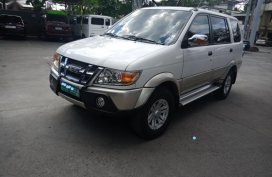 Sell 2nd Hand 2010 Isuzu Crosswind Automatic Diesel at 50000 km in Meycauayan