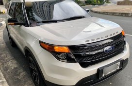 Selling Ford Explorer 2015 in Taguig