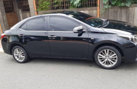 Selling Used Toyota Altis 2015 in Marikina