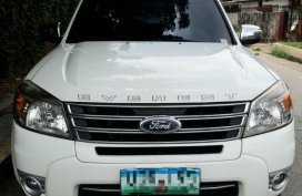 2nd Hand Ford Everest 2013 for sale in Angeles
