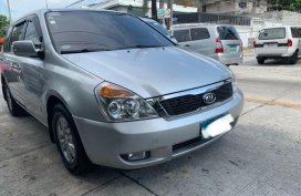 2nd Hand Kia Carnival 2013 Van for sale in Quezon City
