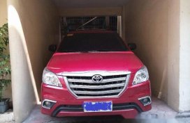 Selling Red Toyota Innova 2015 in Manila