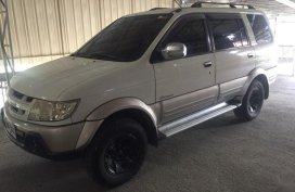 Sell 2nd Hand 2005 Isuzu Crosswind at 130000 km in Quezon City