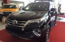 Selling Brand New Toyota Fortuner 2019 in Manila