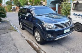 Selling 2013 Toyota Fortuner for sale in Cainta