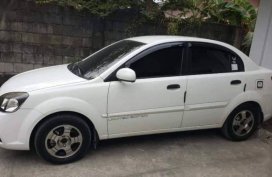 Selling White Kia Rio 2010 Manual Gasoline in Angeles