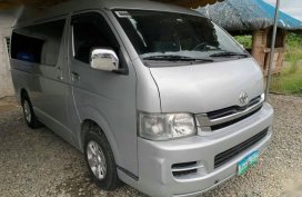 Selling Toyota Hiace 2010 Manual Diesel in Santiago