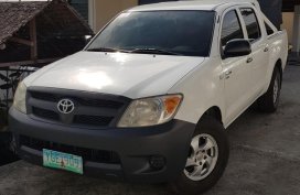 Selling 2nd Hand Toyota Hilux 2007 at 65709 km for sale