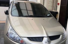 Selling 2nd Hand Mitsubishi Grandis 2010 in Quezon City