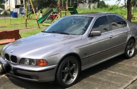 Selling Bmw 520I 2001 Automatic Gasoline in Pasig