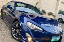 Selling 2nd Hand Toyota 86 2013 in Quezon City